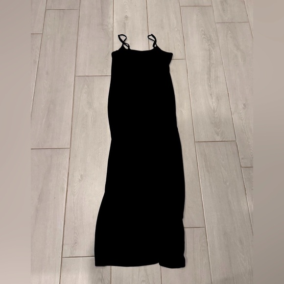 H&M Mama Maternity Long Ribbed Black Spaghetti Strap Elegant Black Maxi Dress - Picture 5 of 12